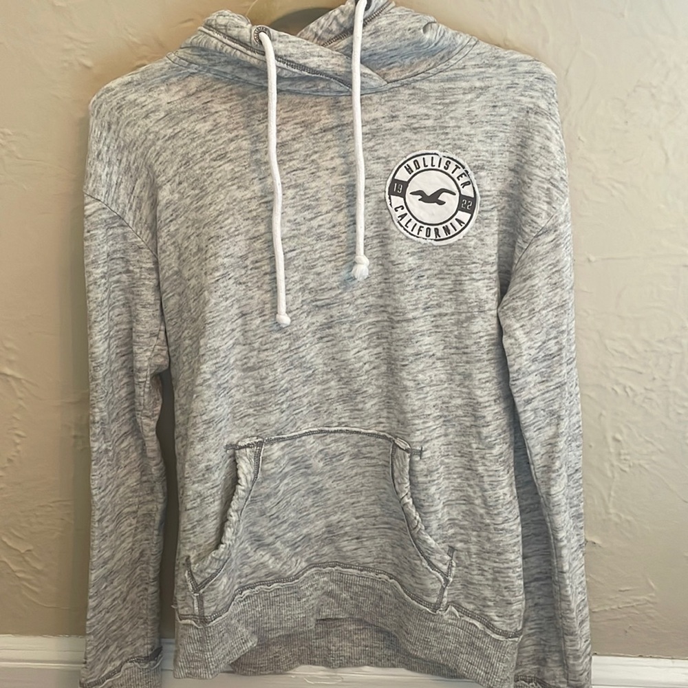 Hollister gray California hoodie with drawstrings